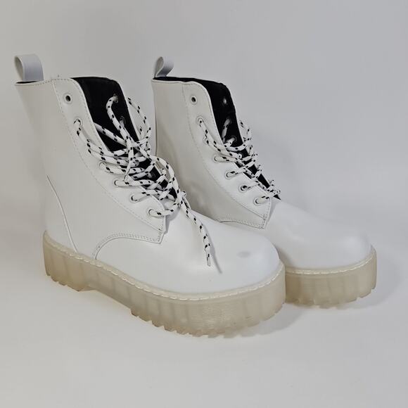 Olivia Miller White faux Leather Combat Boots‎ Womens Size 8.5 - Picture 1 of 9